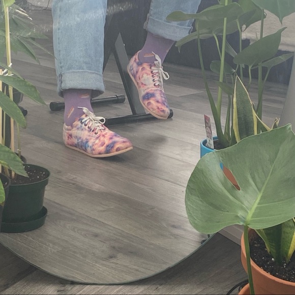 STUDY Tie Dye Low Cut Sneakers - Picture 1 of 5